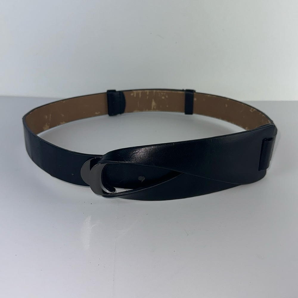 BCBG belt